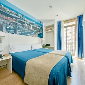 Hotel Transit